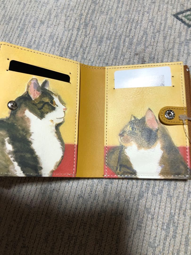 新品未使用 マンハッタナーズ 二つ折り財布