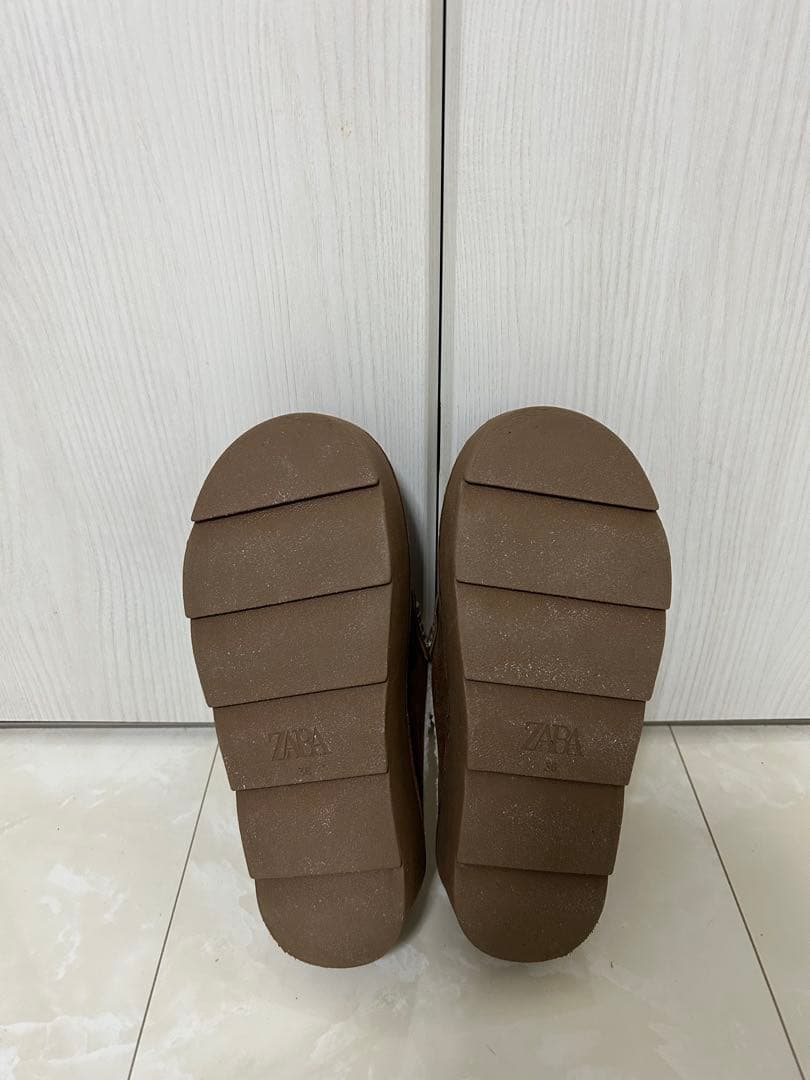 ZARA プラットフォームミュールローファー