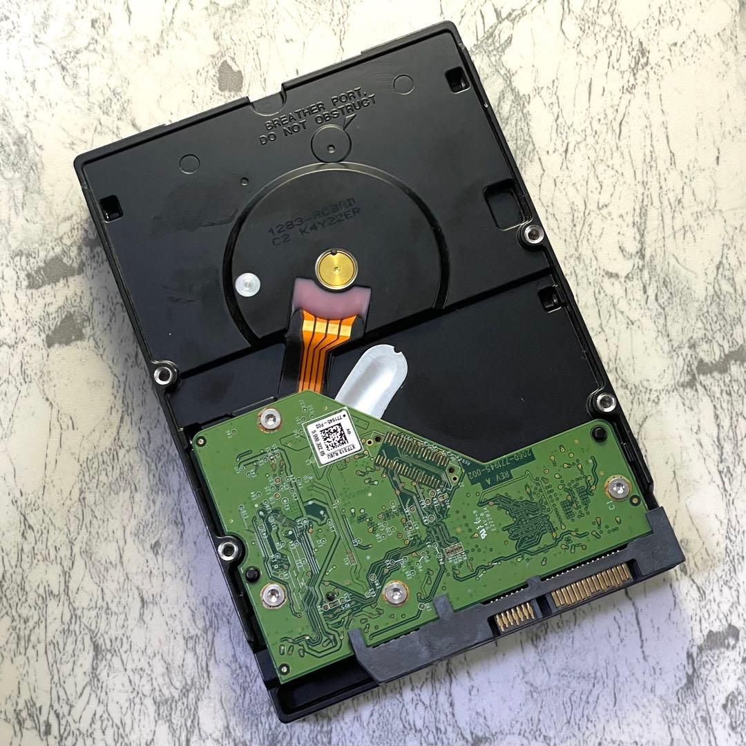 ♢USED♢ WD Red 4TB 内蔵型ハードディスクドライブ