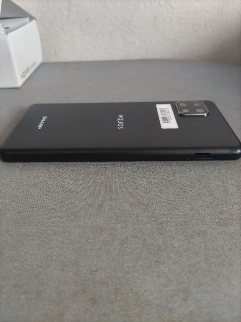 SHARP AQUOS sense4 SH-M15 本体