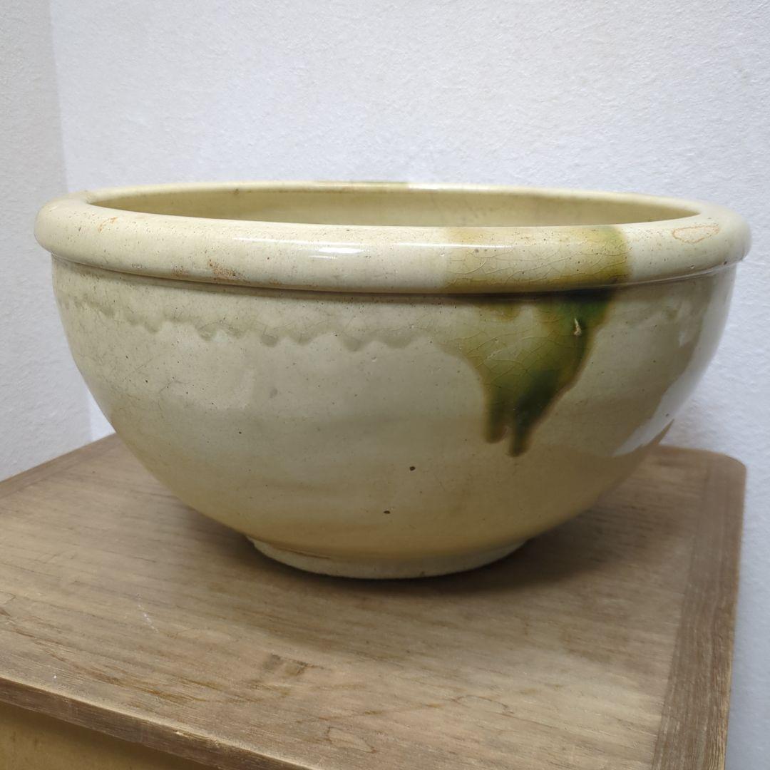骨董　黄瀬戸　美濃焼　鉢　水鉢　器　陶器　睡蓮鉢　こね鉢