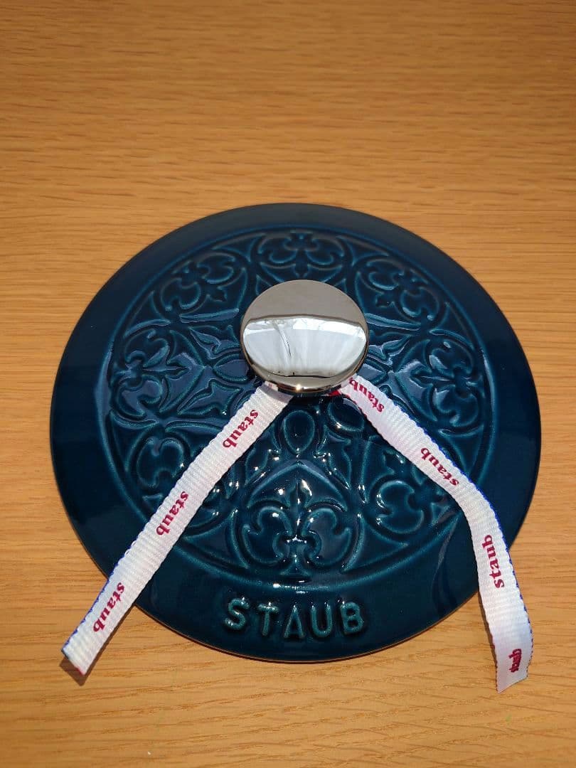 STAUB ラ・ココット de GOHAN リリー　ラ・メール 16 cm