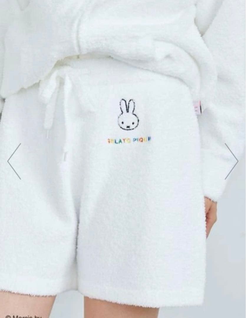 新品未開封 Dick Bruna ベビモコ パーカ&ショートパンツセットホワイト