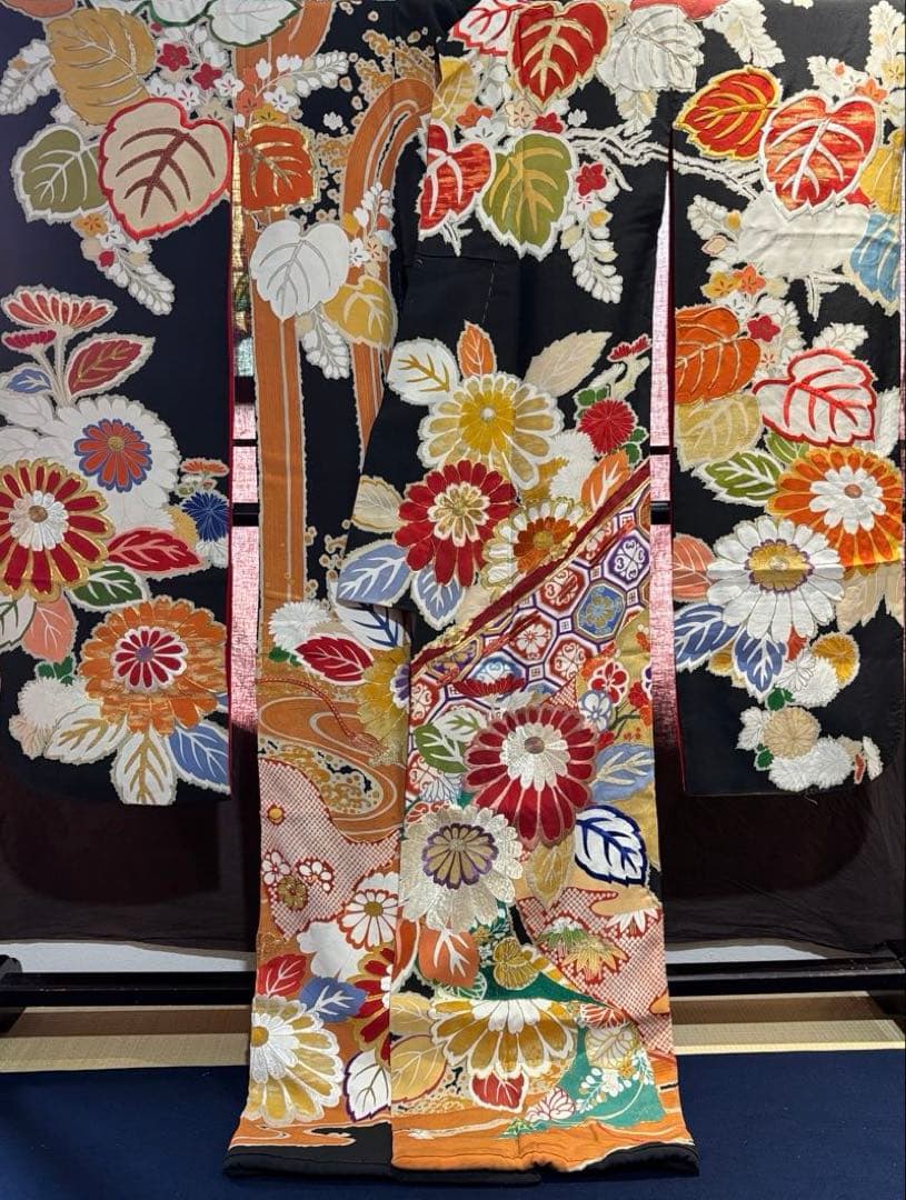 アンティーク豪華絢爛振袖　菊づくし正絹ヴィンテージリメイク