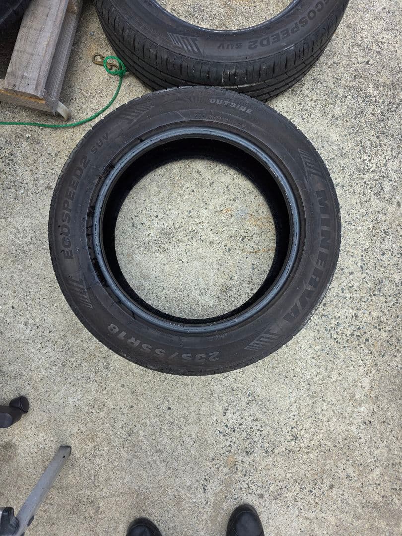 235/55R18 ハリアー　4本セット