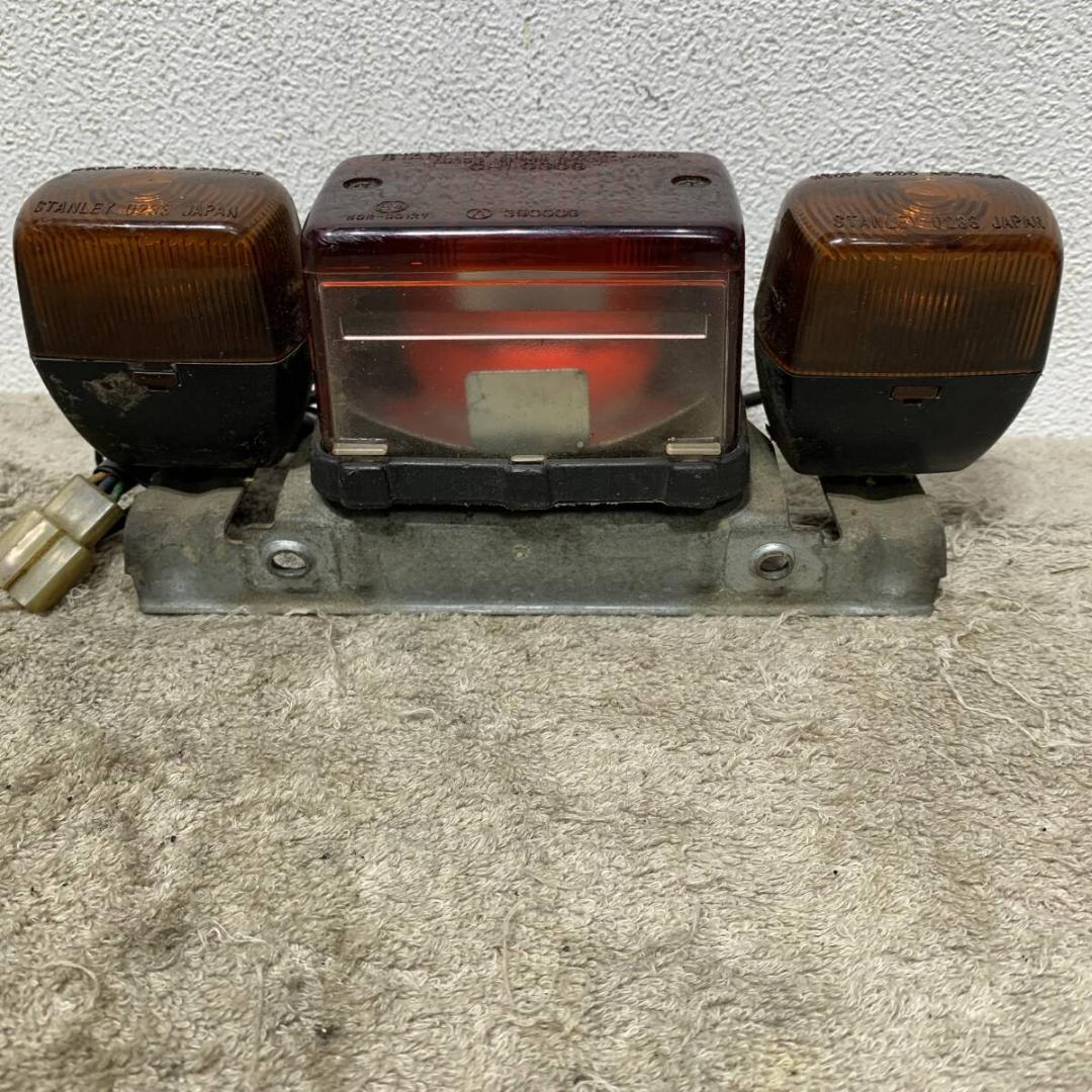 ホンダ　NSR50　テールランプ　　STANLEY HM-76RC　XZ4215