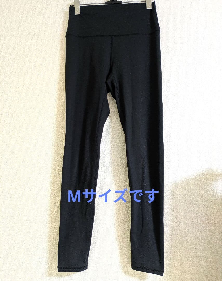 美品/ヨガ・ピラティスウェア、ヨガマットセット M〜Lサイズ LAVA