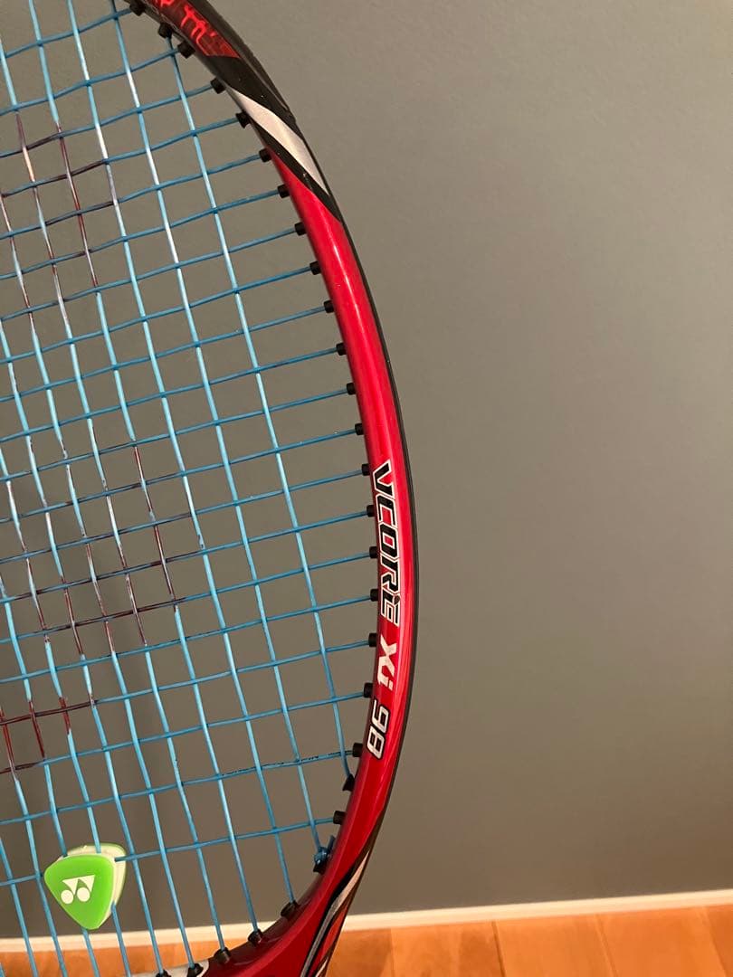 値下　美品　YONEX ヨネックスVCORE Xi 98 ブイコア　ラケット
