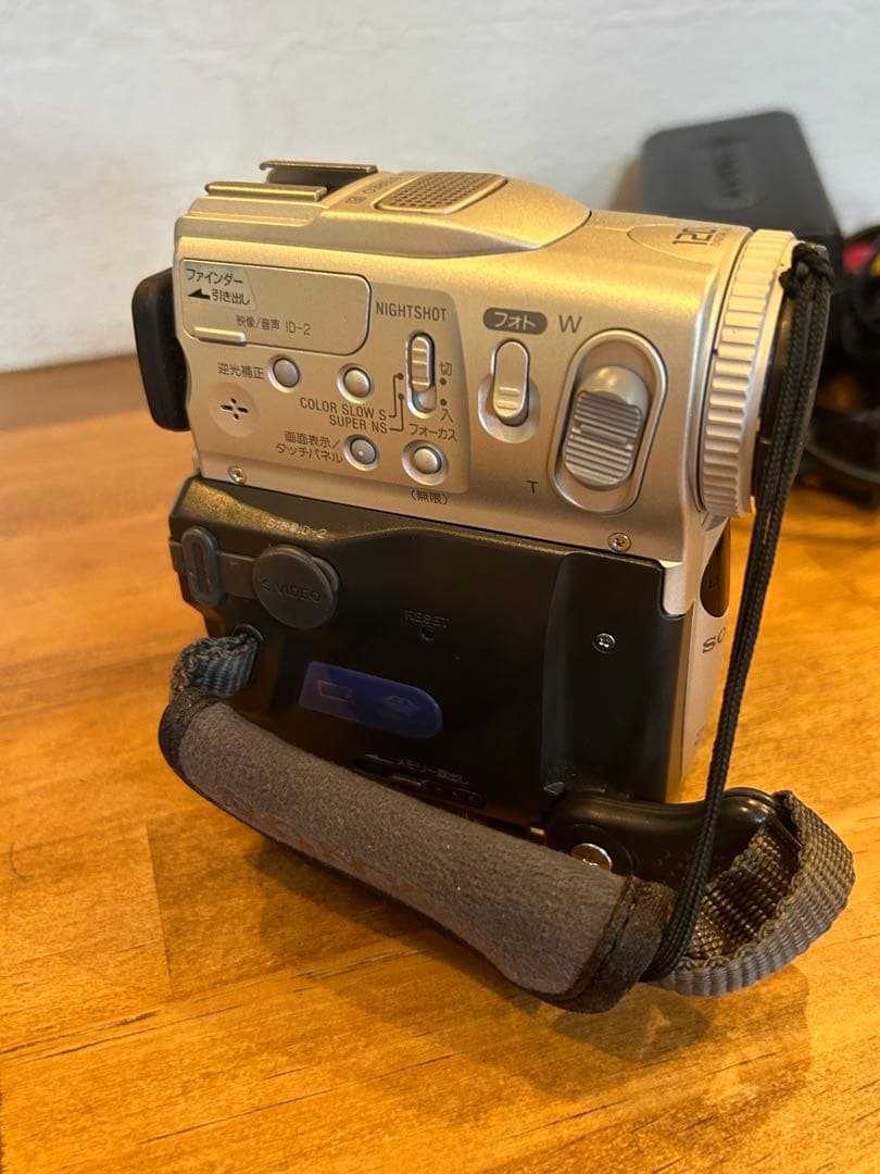 SONY ビデオカメラ DCR-PC101