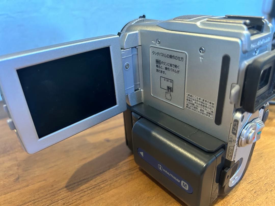 SONY ビデオカメラ DCR-PC101