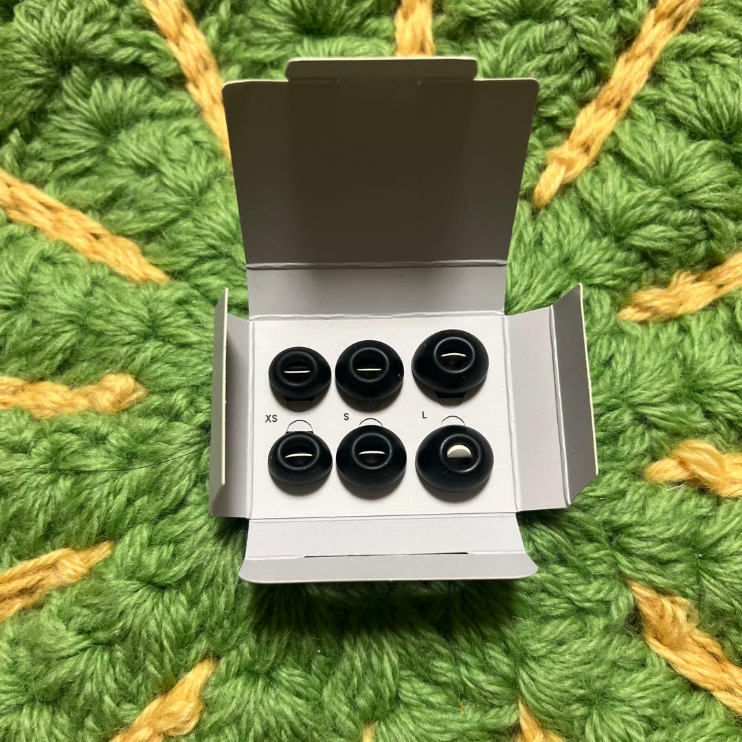 イヤホン Beats Solo Buds