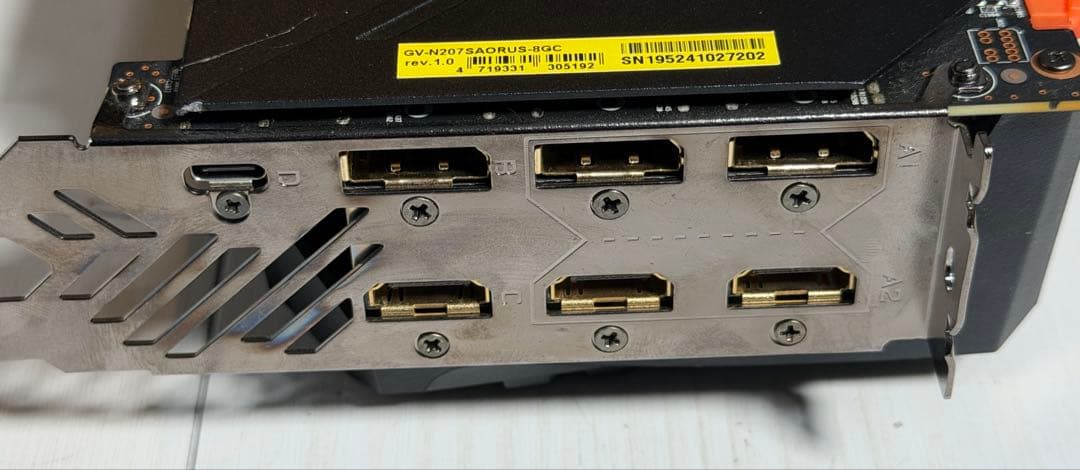 グラフィックボード　GIGABYTE GeForce RTX2070super