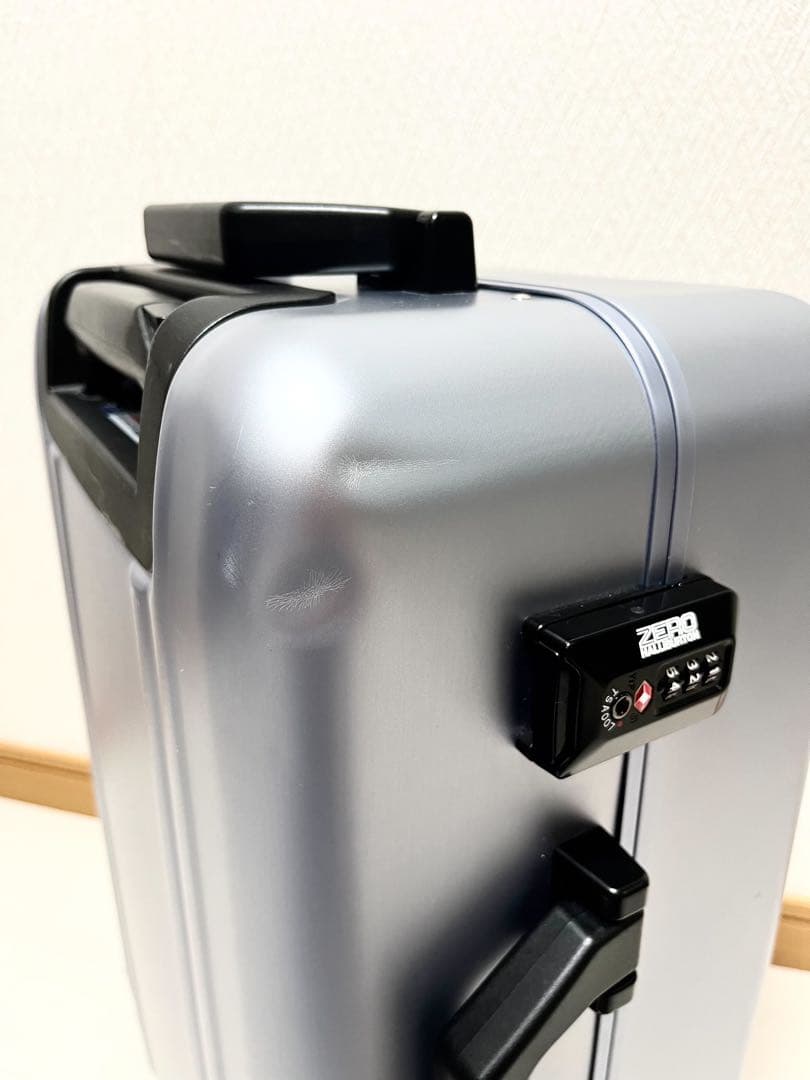 ゼロハリバートン　アルミ　スーツケース　機内持ち込みサイズ