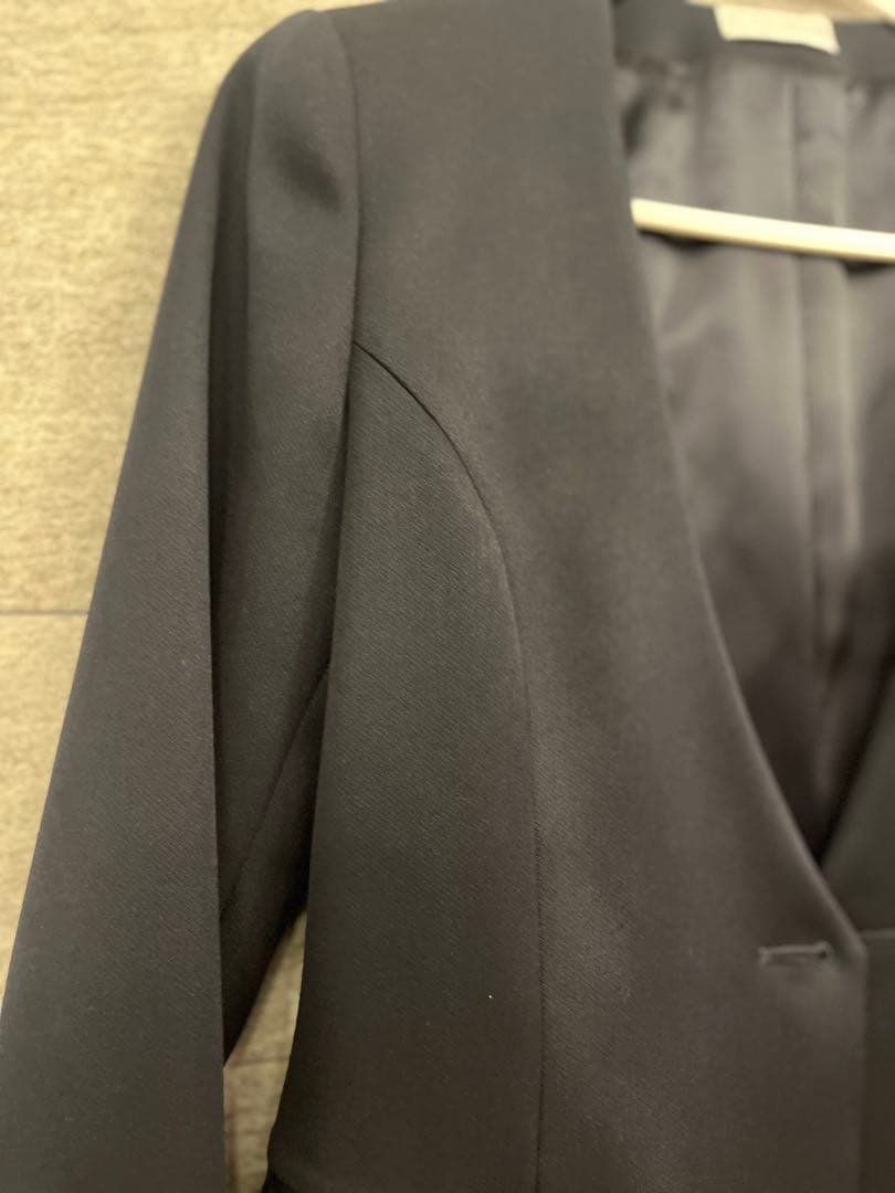 【本日限定】エストネーション COLUMN ノーカラーVジャケット定価4.8万
