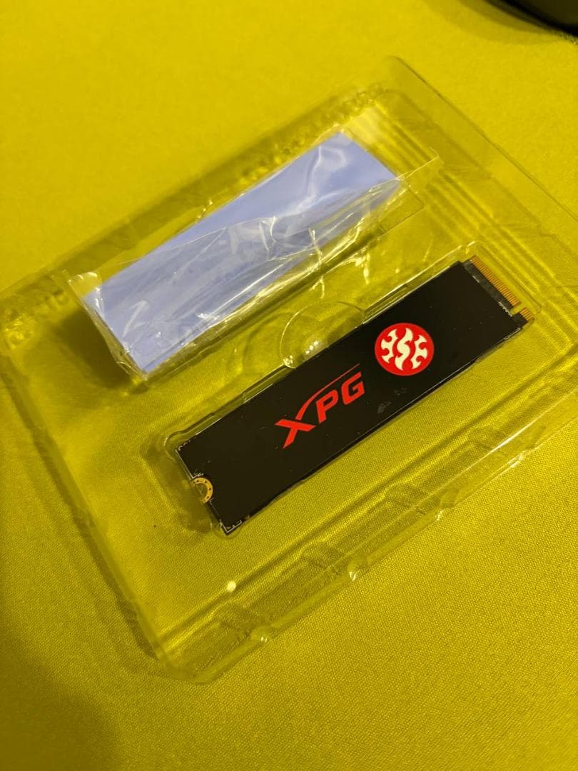 内蔵型SSD ADATA SX8200PRO 512GB M.2 SSD 2280