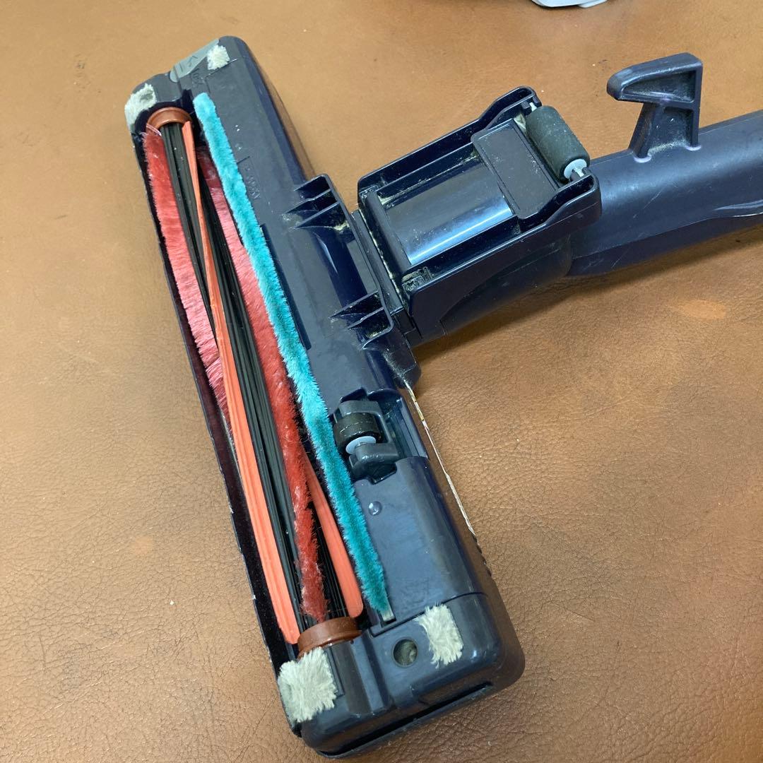 SHARP シャープ　サイクロン掃除機 EC-P8X-P 2018年製