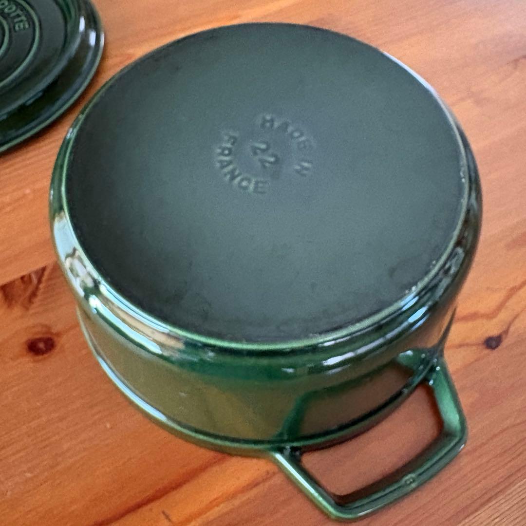 ストウブ ココット ラウンド バジルグリーン 22cm
