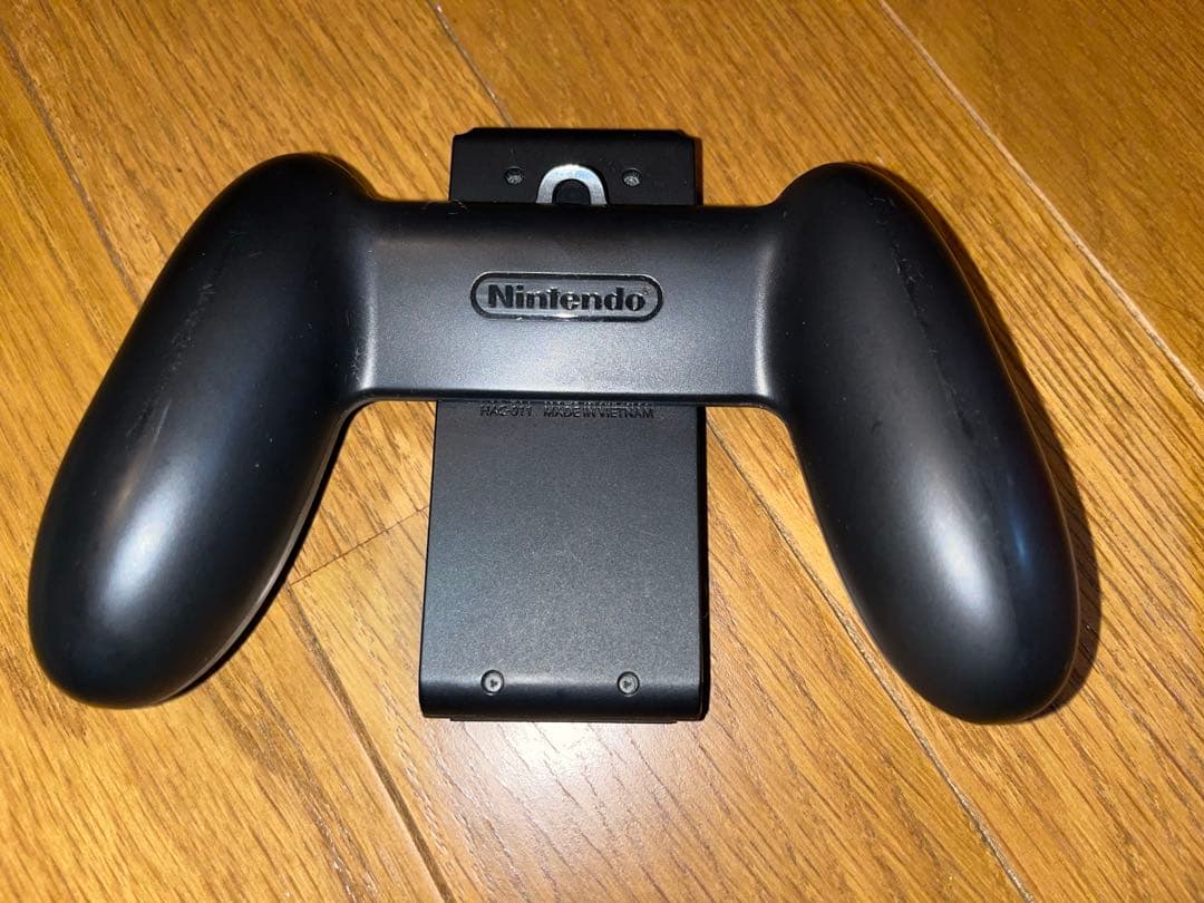 C*n様 Nintendo Switch 本体 （ソフト3本付！）