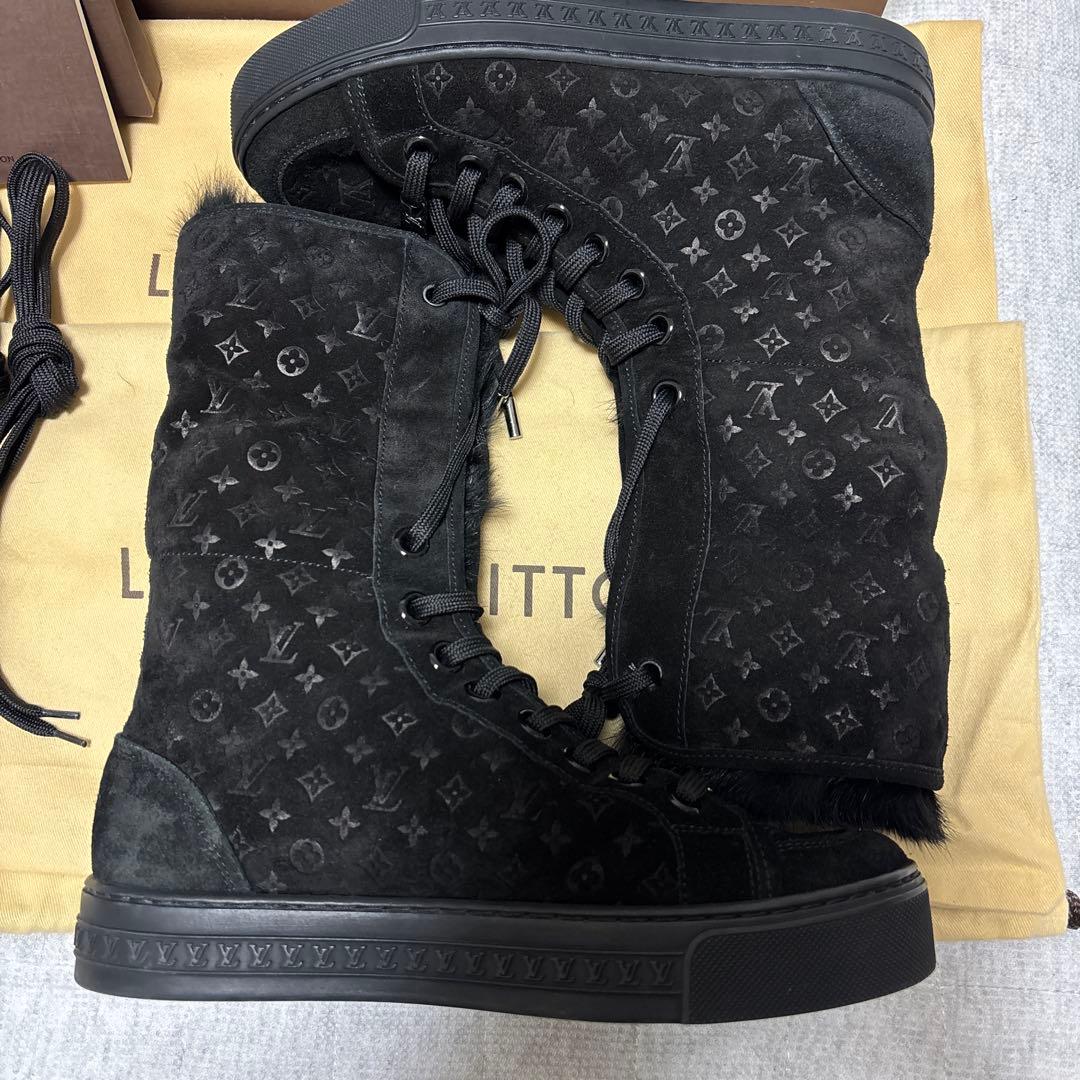 LOUIS VUITTON ルイヴィトンファーハイカットロゴスニーカー