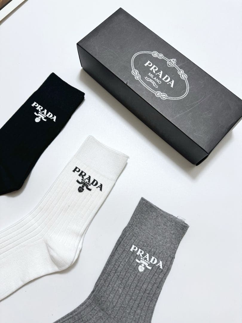 PRADA ロゴ リブソックス 3点セット