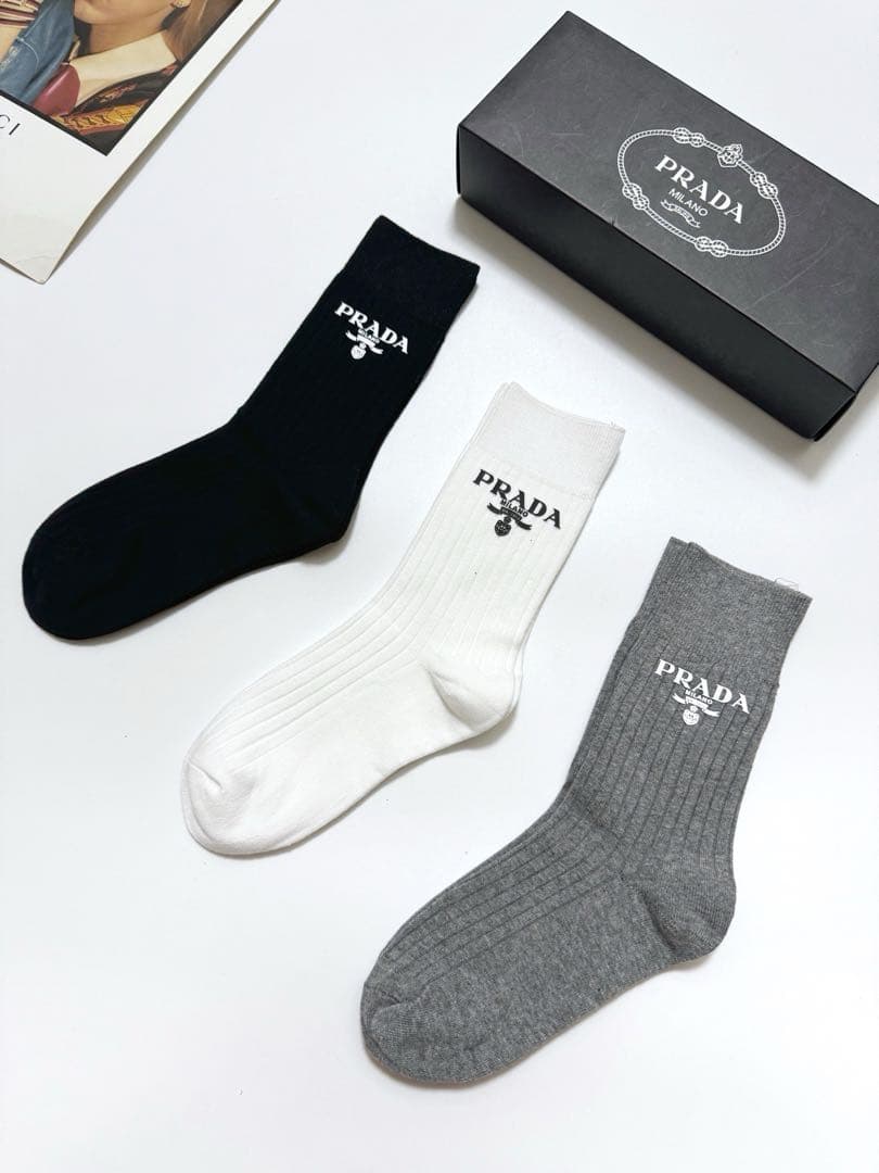 PRADA ロゴ リブソックス 3点セット