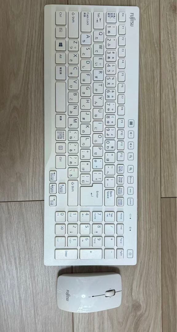 富士通一体型PC ESPRIMO FH77/B1 i7 SSD Office21