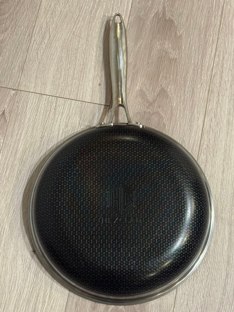 HexClad ヘックスクラッド　ノンスティック フライパン 26cm