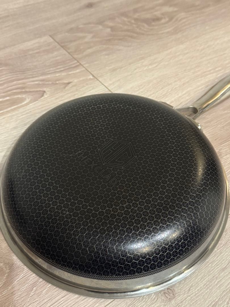 HexClad ヘックスクラッド　ノンスティック フライパン 26cm