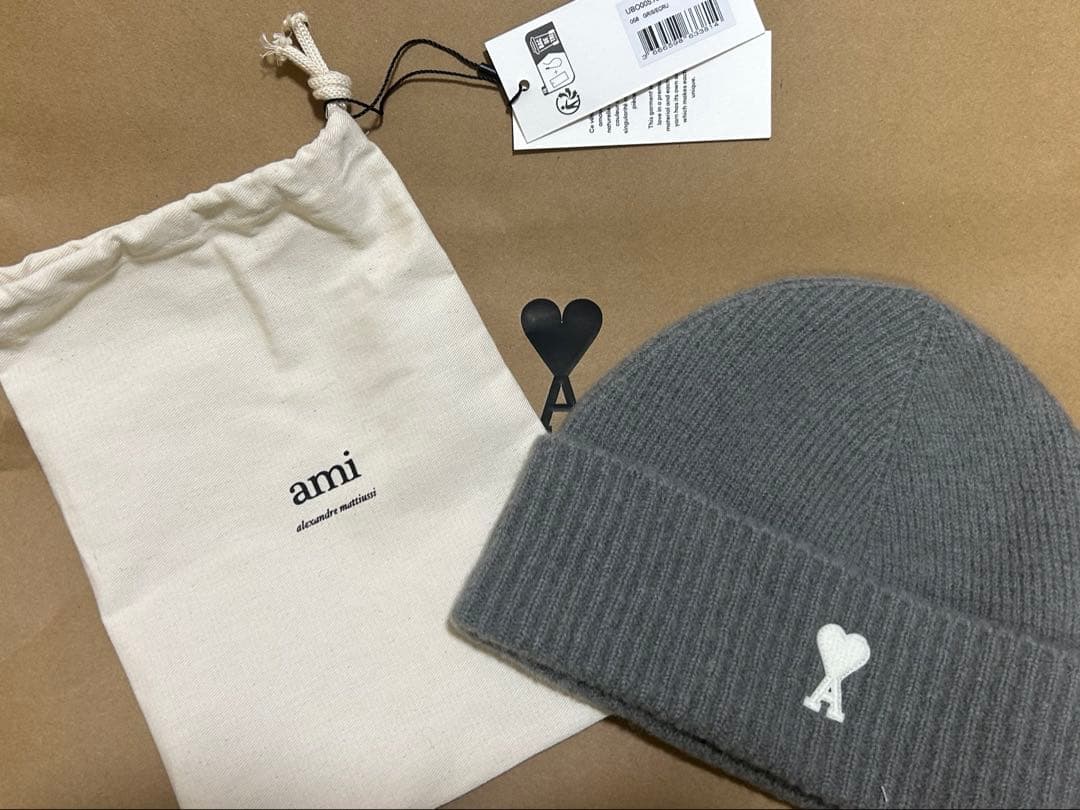 【新品】今季Ami DE COEUR ビーニー グレーオフホワイト QR付正規品