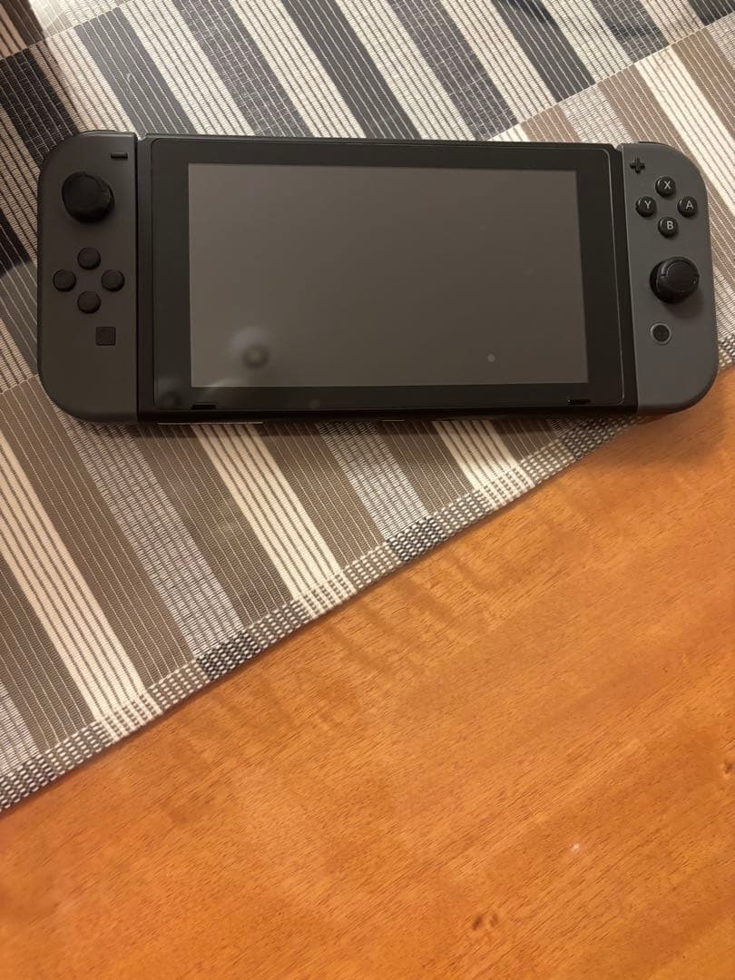 Nintendo Switch 本体 グレージョイコンストラップなし