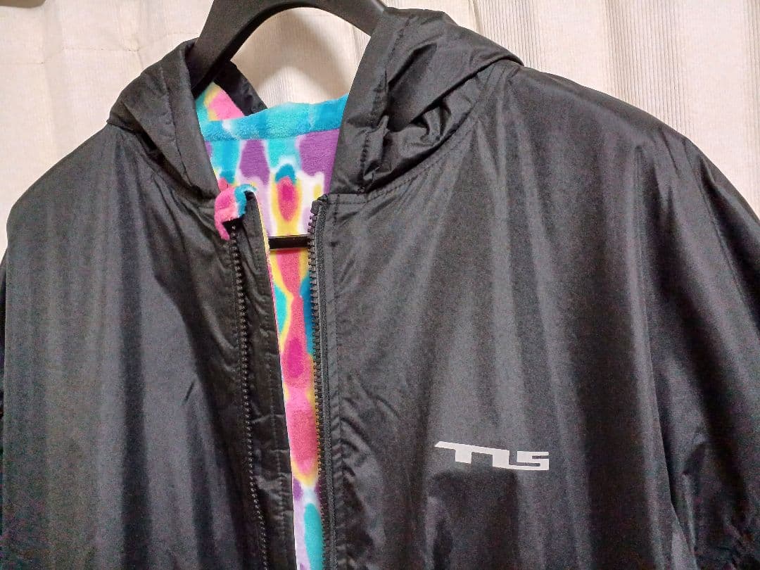 たなか　TOOLS　トゥールス　TLS　サーフィン ジップアップ ポンチョ
