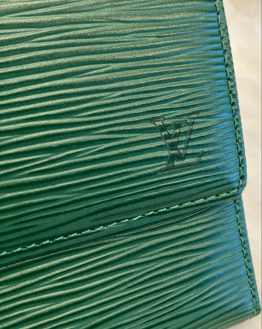 【未使用・訳あり】LOUISVUITTON ルイ・ヴィトン エピ 長財布 深緑