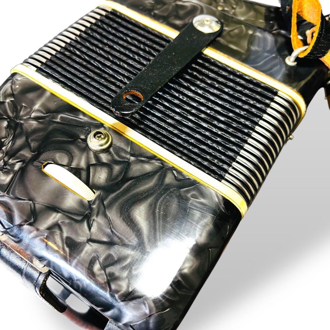 【訳あり特価】トンボ アコーディオン No.181 ブラック ケース付き