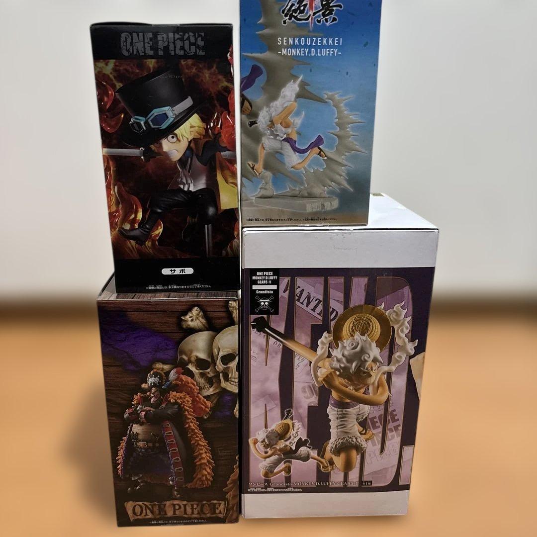 ワンピース　アミューズメント景品　まとめ売り　13点セット