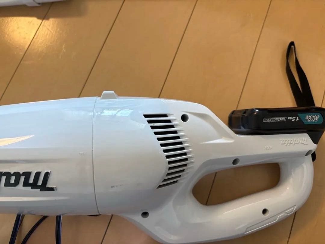 マキタ掃除機　CL108FDSHW