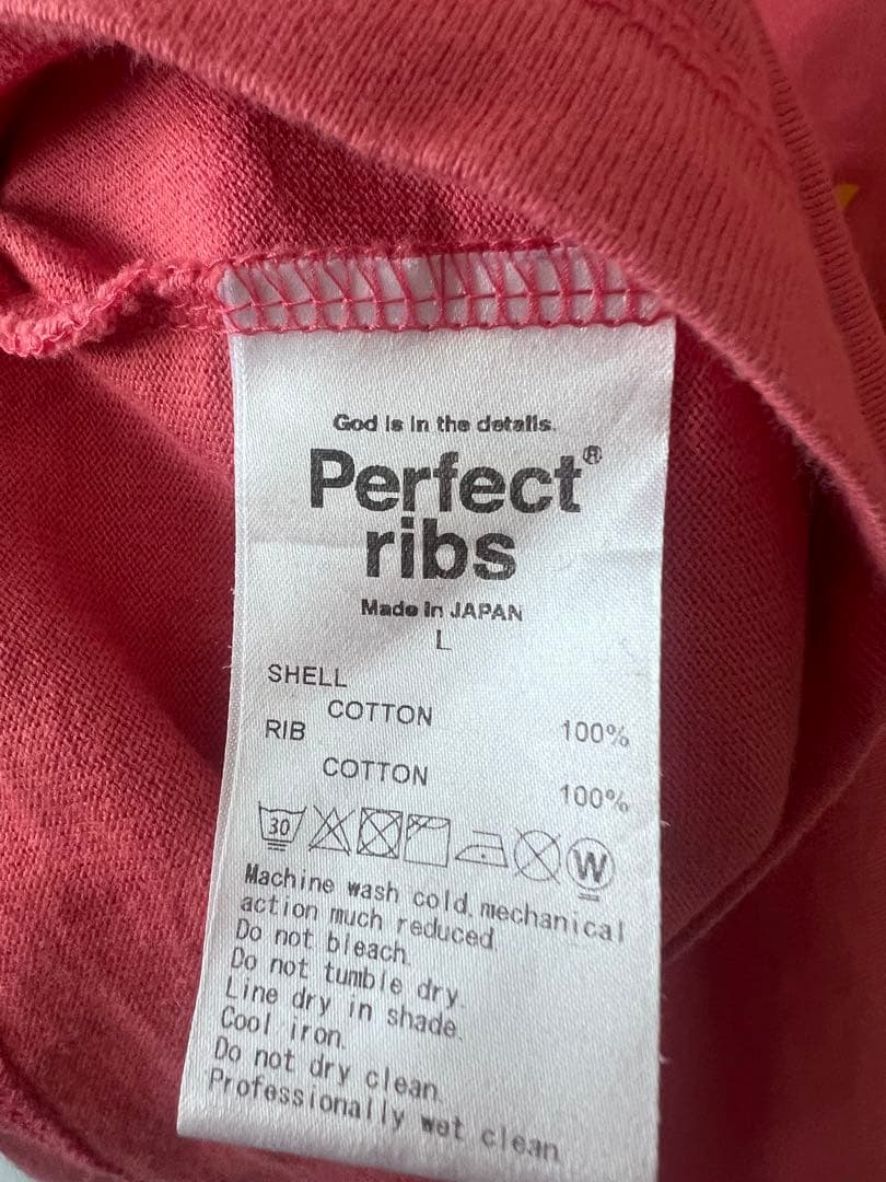 Perfect ribs×A Love Movement Tシャツ