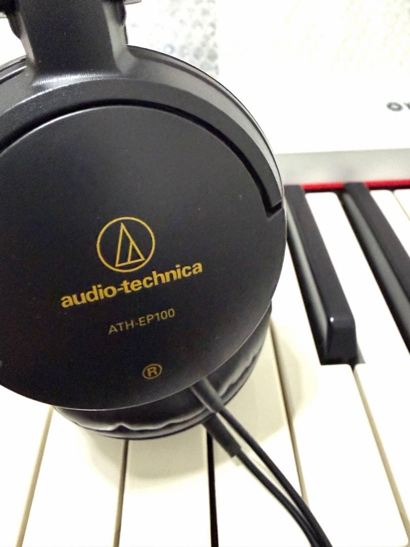 美品YAMAHA piaggero NP-12WH ヘッドホン付き