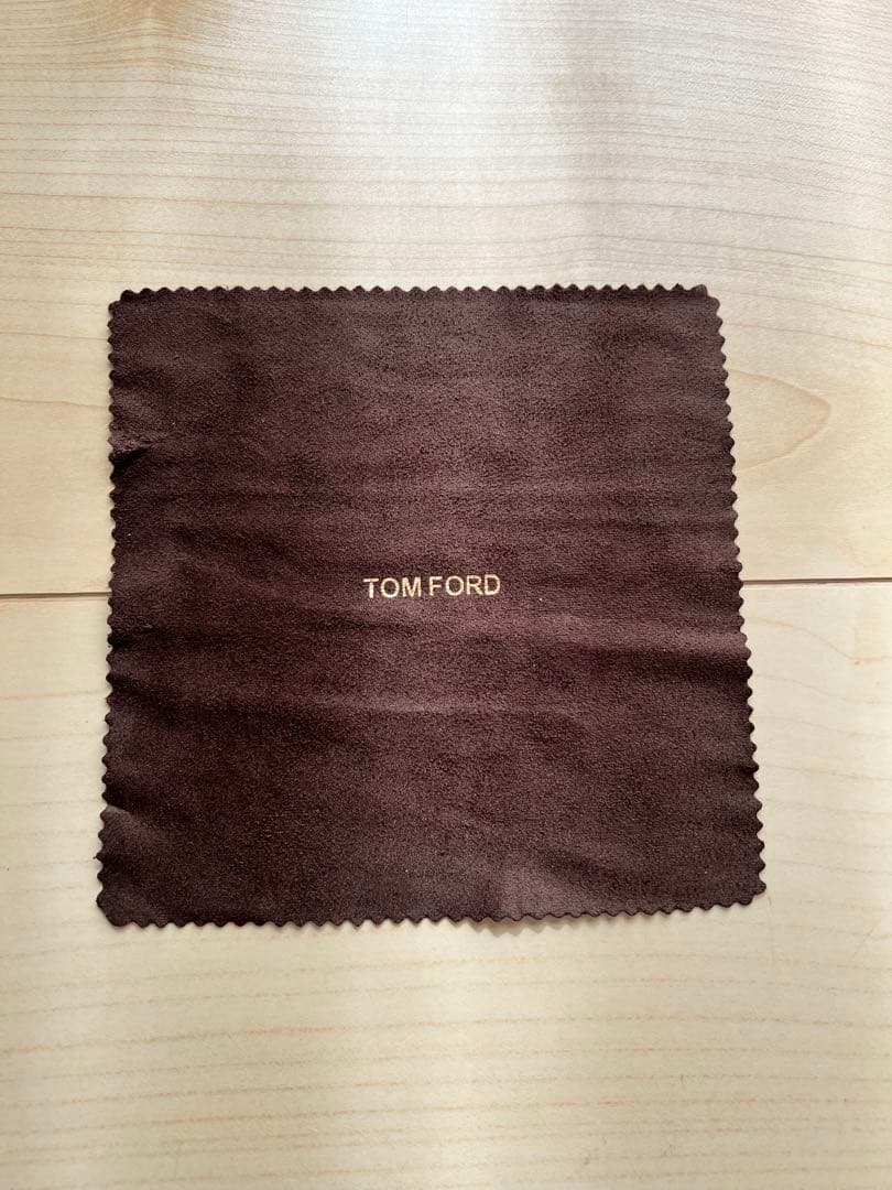TOM FORD サングラス　ティアドロップ