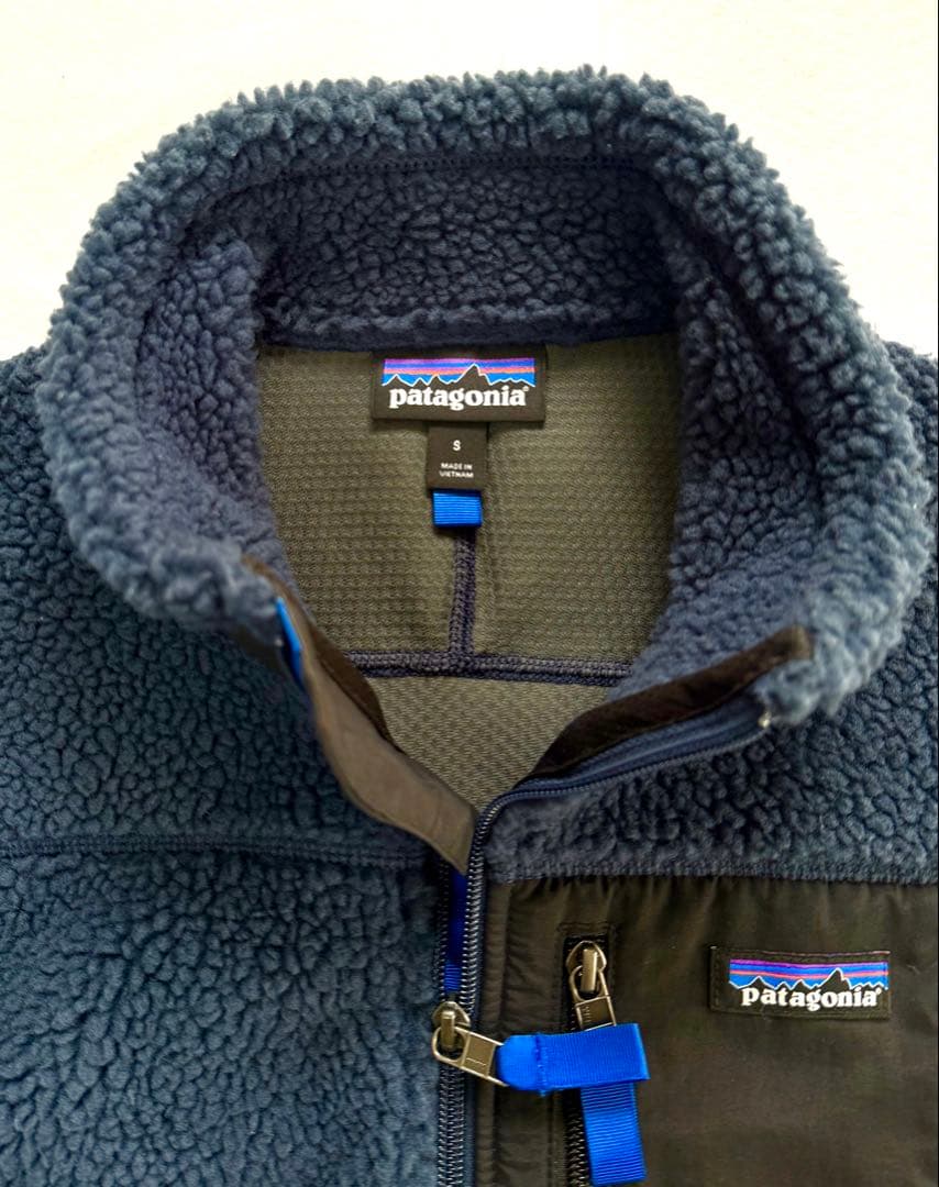 Patagonia レトロXベスト　未使用　（ネイビーS）