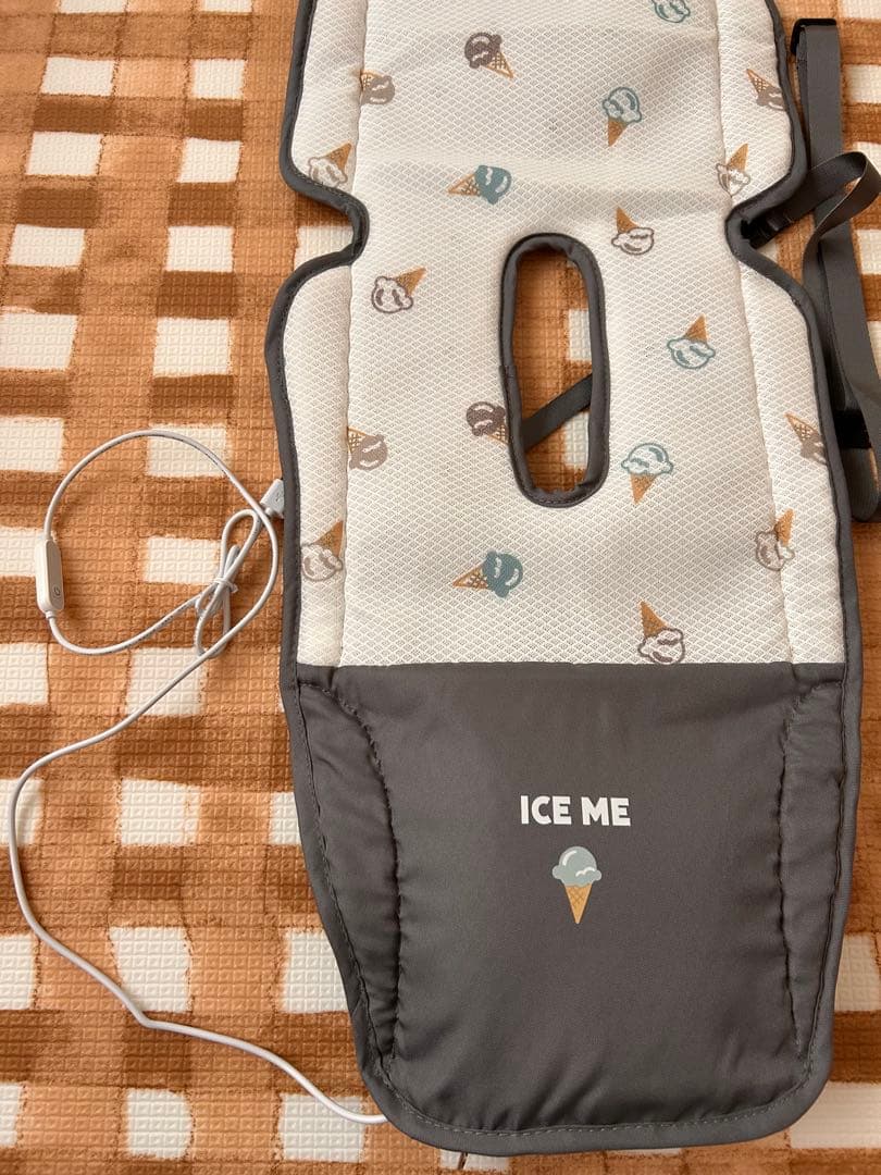 ベビーカーファンシート　ICE ME