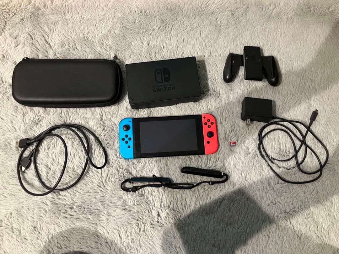 【美品】Nintendo Switch 動作確認済み