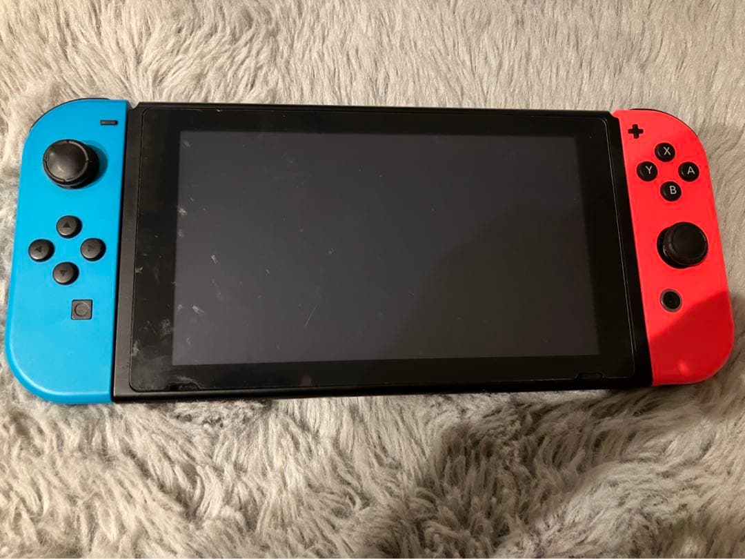 【美品】Nintendo Switch 動作確認済み