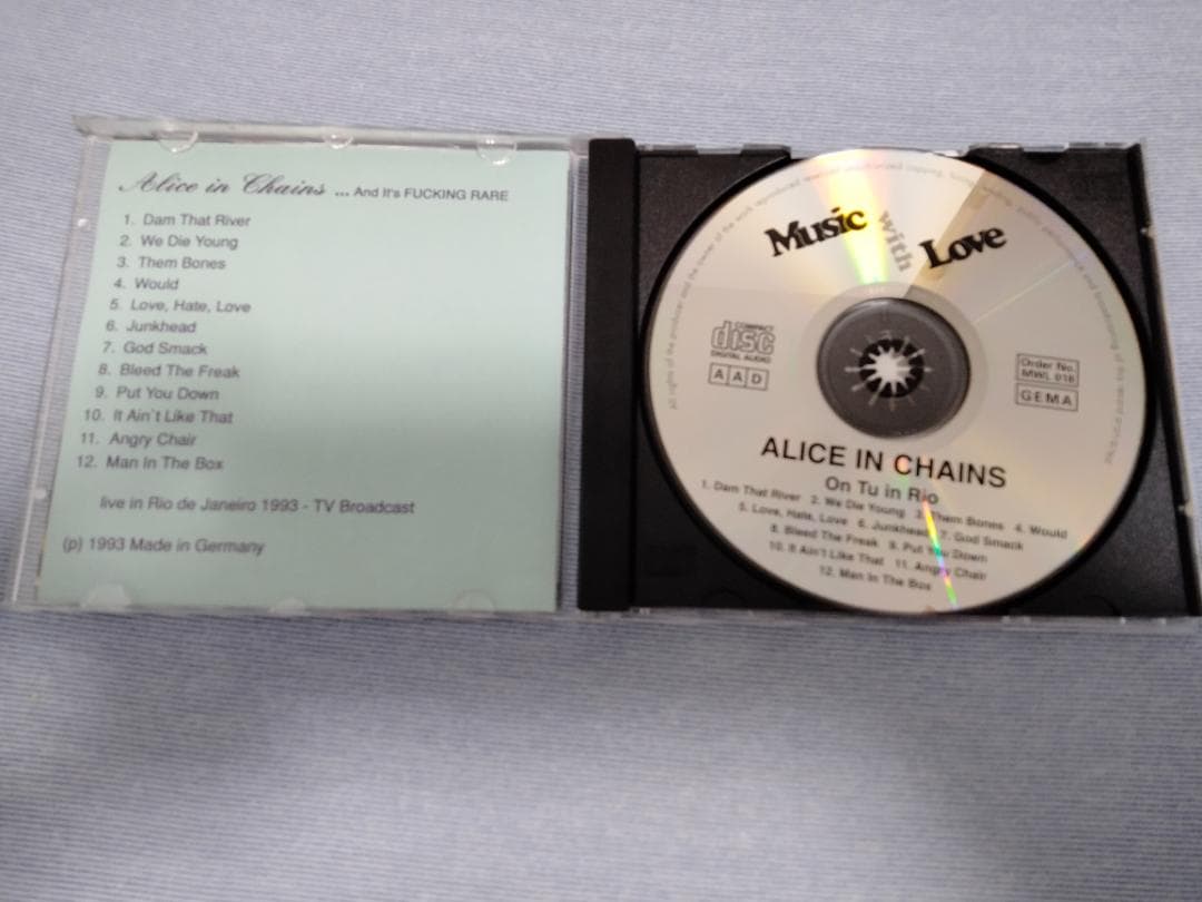 洋楽 Alice In Chains / And It's Fucking Rare