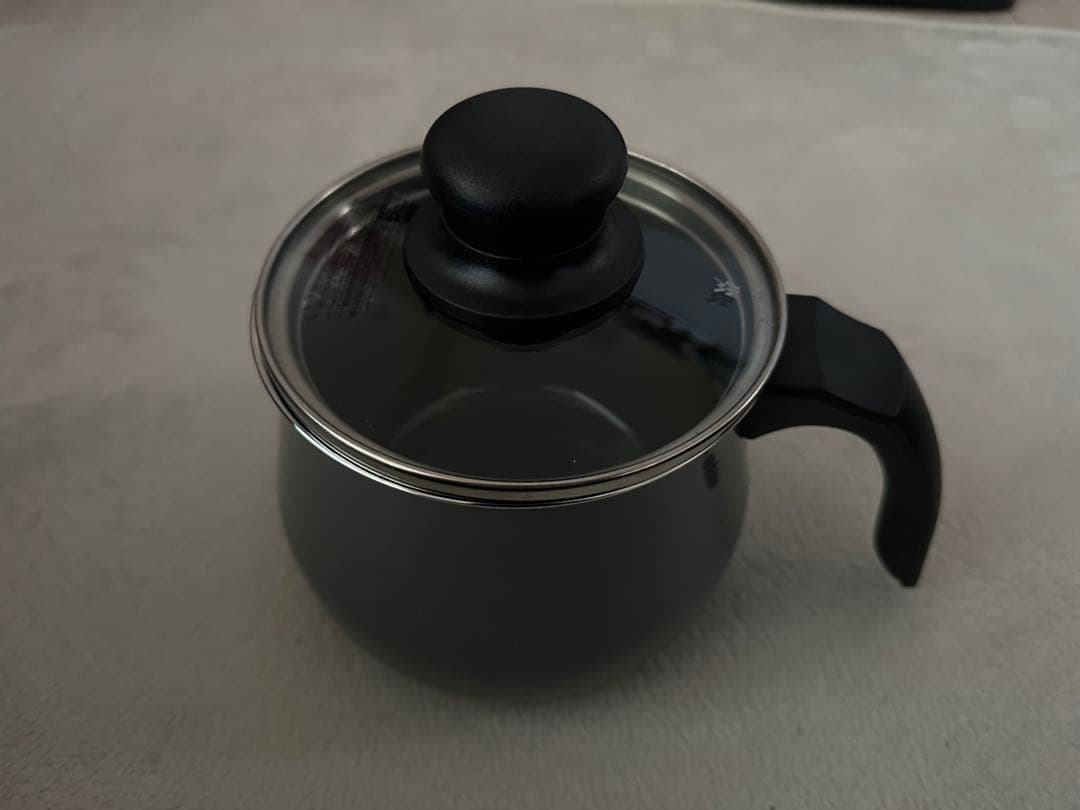 美品　WMF Fusiontec 片手鍋 黒