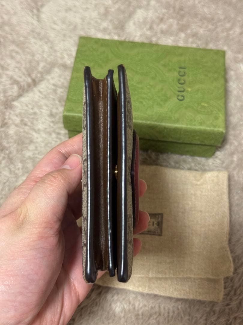 GUCCI ハートロゴ 財布「商品 4月1日までお取り置き中」