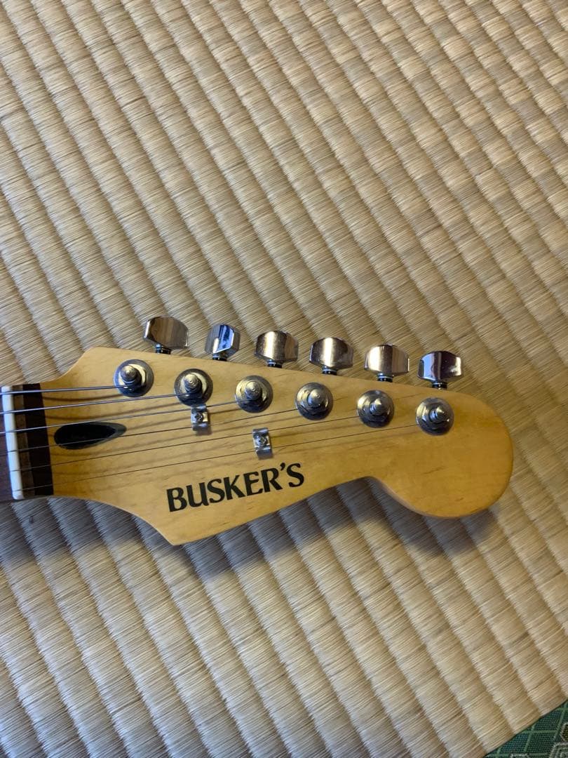 BUSKER'S エレキギター　オートチューナーセット　ギターケース付き