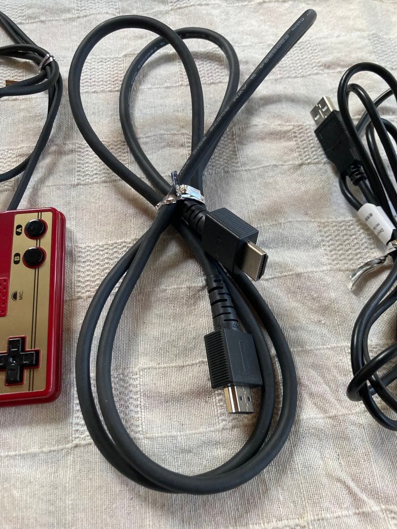 ニンテンドークラシックミニ　ファミリーコンピュータ　ジャンプパージョン
