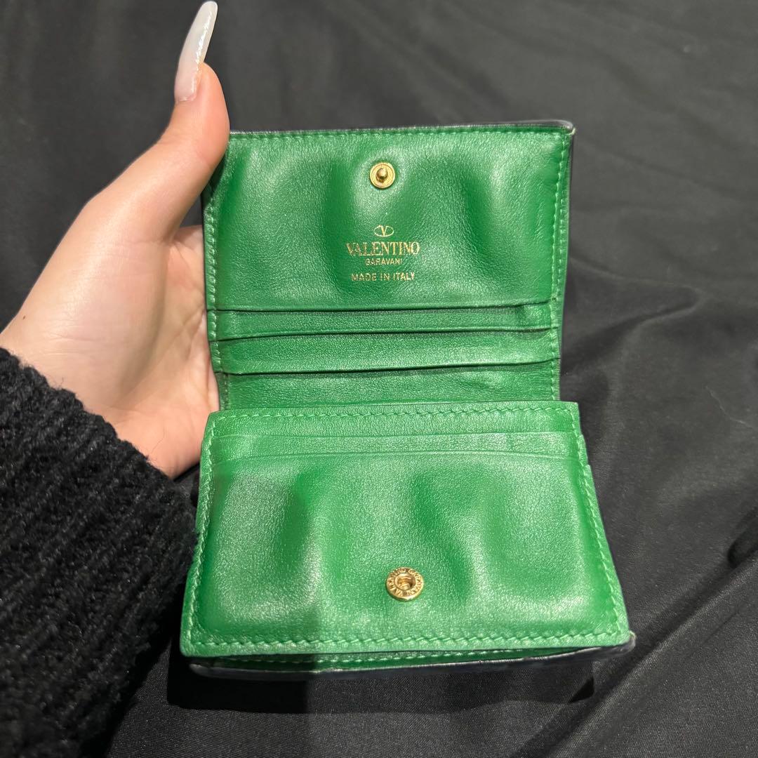 Valentino グリーン 二つ折り財布