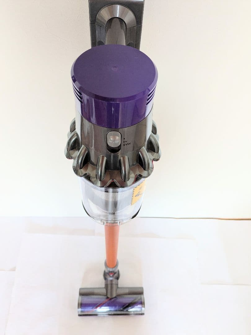 美品【55分稼働】ダイソン掃除機V10 SV12　㉖