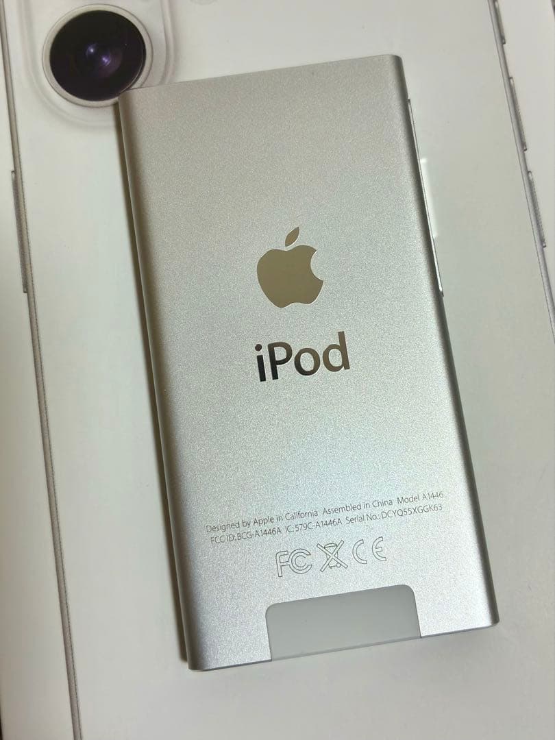 も*こ様 美品 iPod nano 第7世代 シルバー 16GB